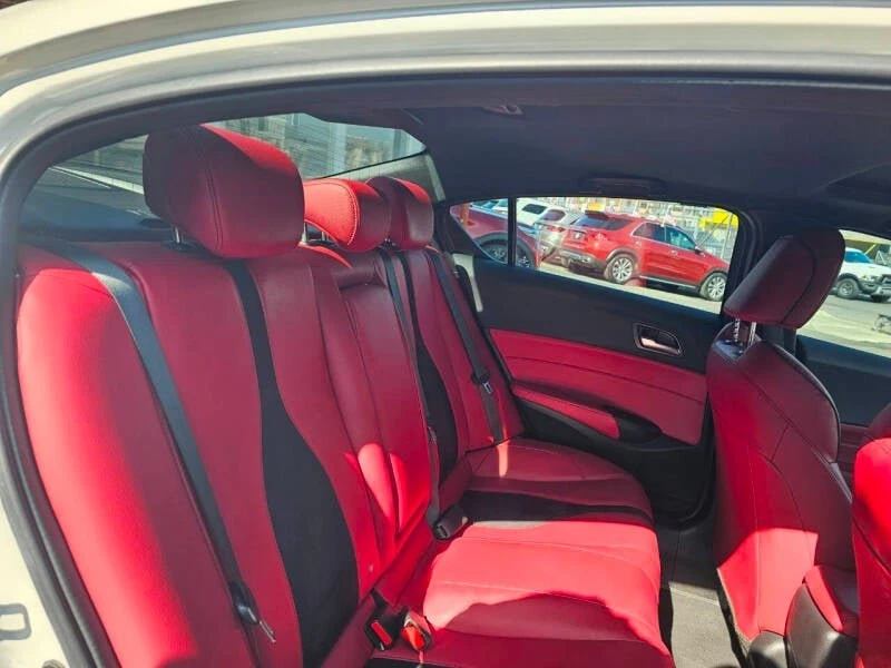 2022 Acura ILX - Image 12 of 19