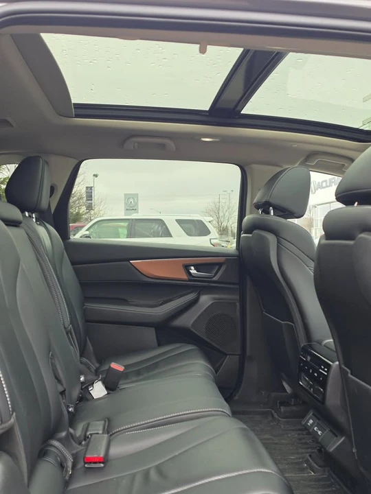 2022 Acura MDX 4th Gen - Image 10 of 11