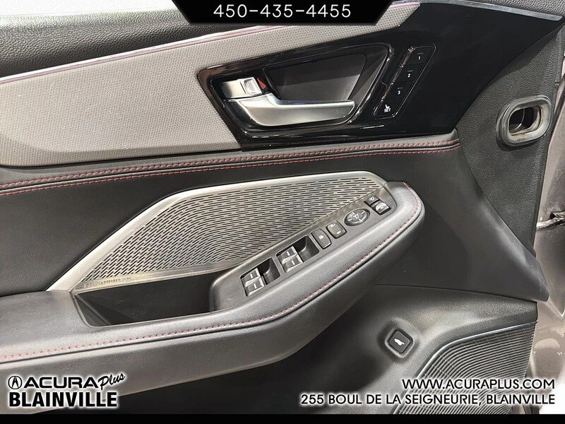 2022 Acura MDX 4th Gen - Image 10 of 18