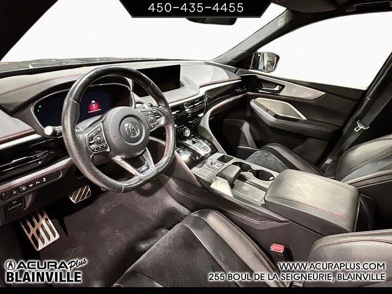2022 Acura MDX 4th Gen - Image 13 of 18