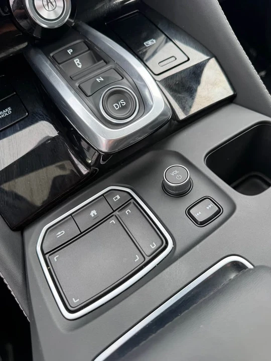 2022 Acura MDX 4th Gen - Image 7 of 13