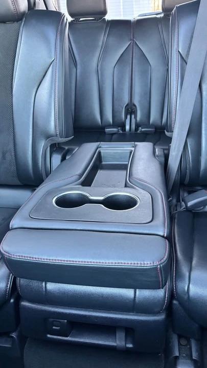 2022 Acura MDX 4th Gen - Image 8 of 9