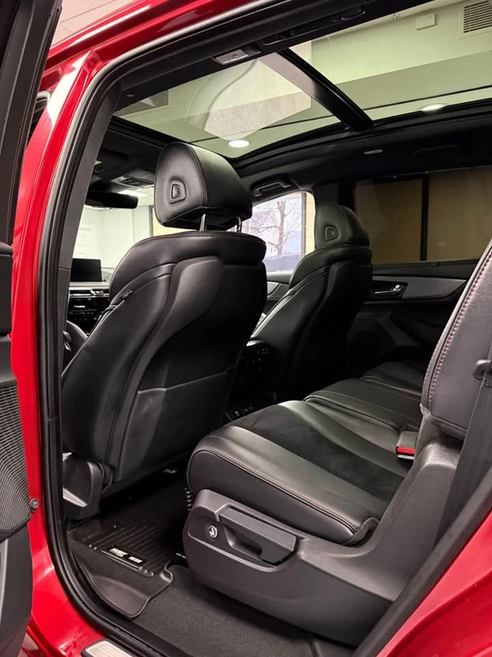 2022 Acura MDX 4th Gen - Image 9 of 11