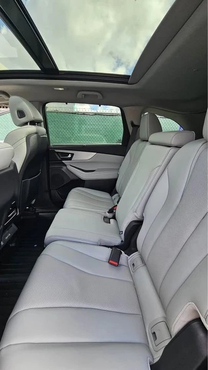 2022 Acura MDX 4th Gen - Image 7 of 12