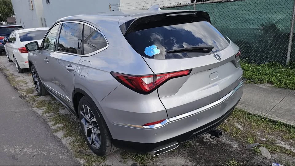 2022 Acura MDX 4th Gen - Image 6 of 12