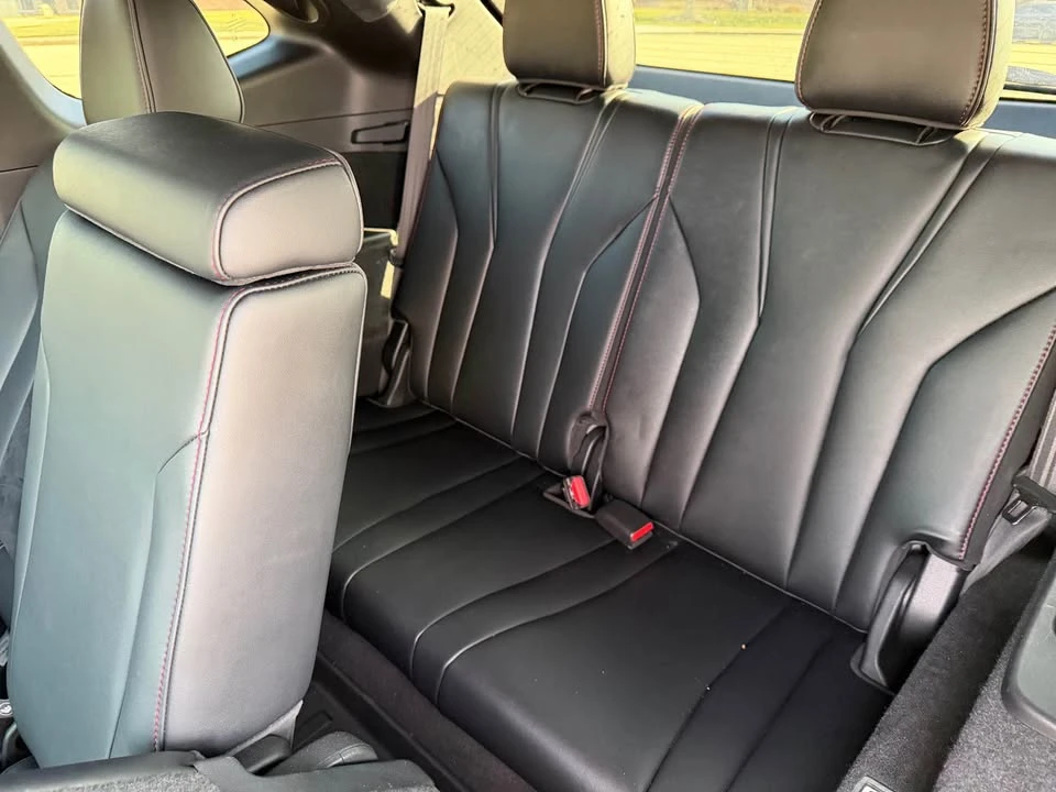 2022 Acura MDX 4th Gen - Image 12 of 18