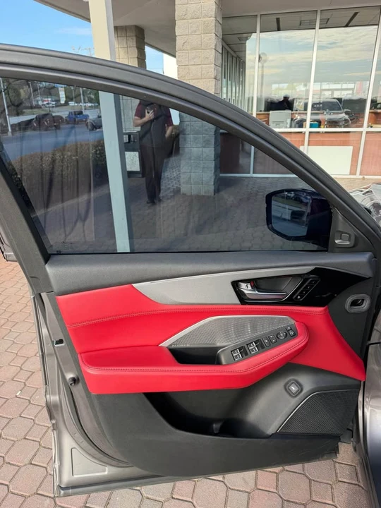2022 Acura MDX 4th Gen - Image 9 of 17