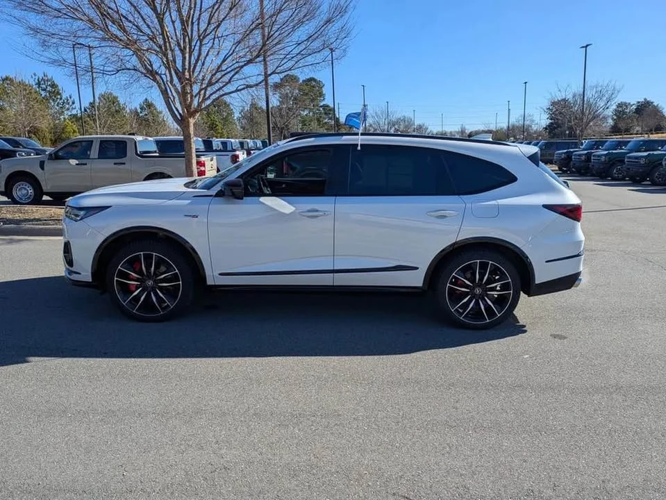 2022 Acura MDX 4th Gen - Image 6 of 18