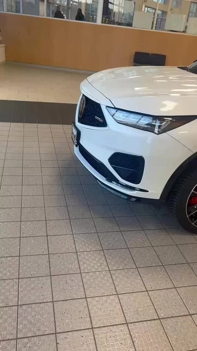 2022 Acura MDX 4th Gen - Image 1 of 18
