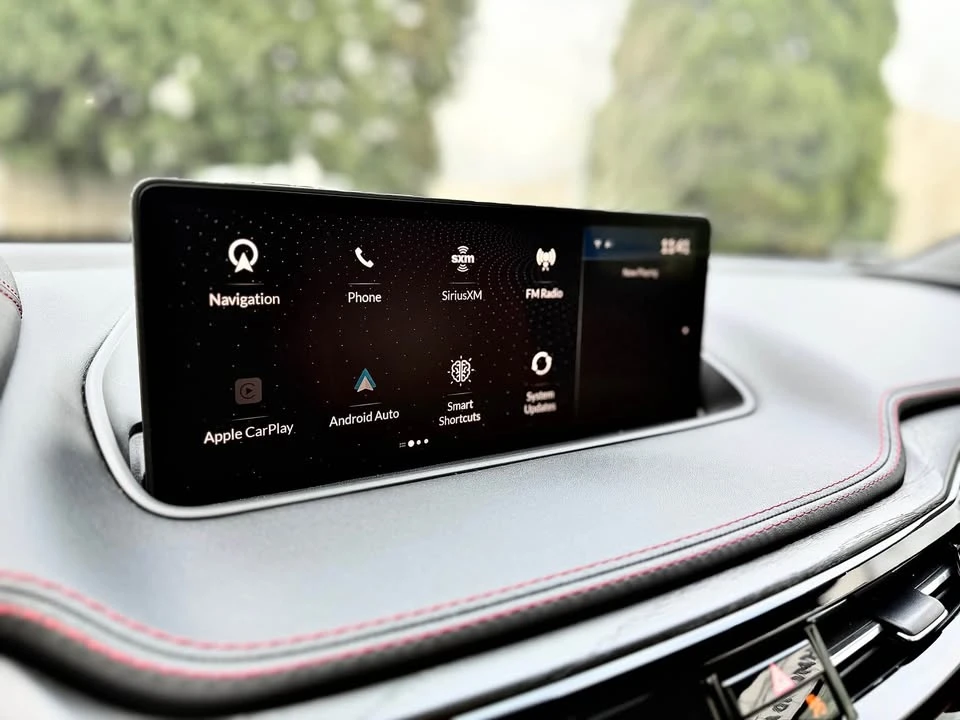 2022 Acura MDX 4th Gen - Image 12 of 19
