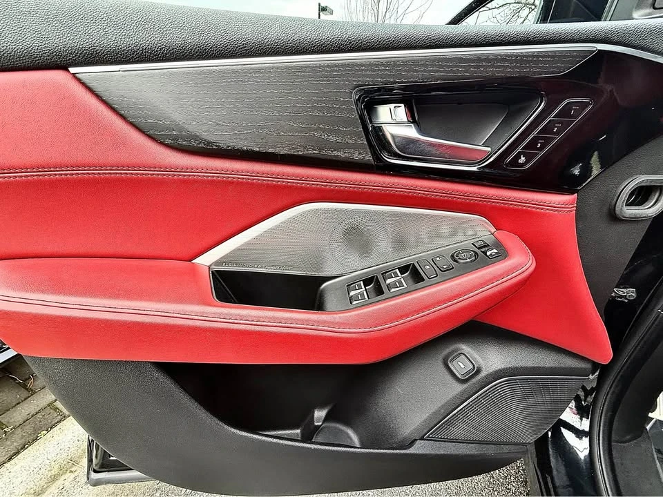 2022 Acura MDX 4th Gen - Image 15 of 19