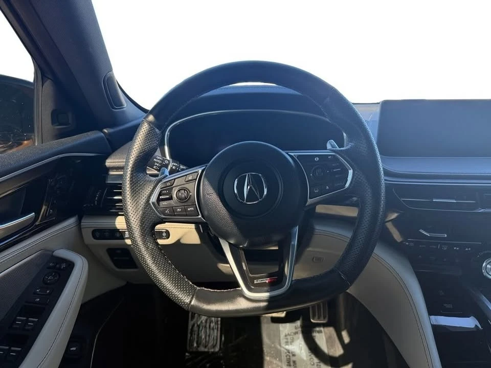 2022 Acura MDX 4th Gen - Image 11 of 19