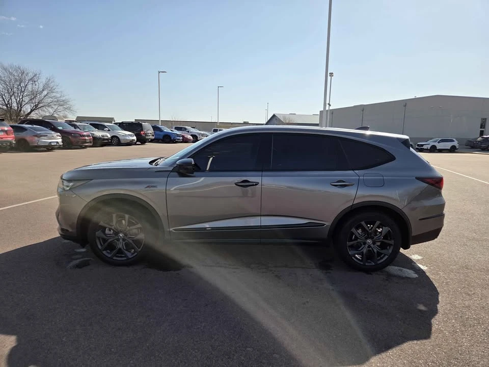 2022 Acura MDX 4th Gen - Image 7 of 19