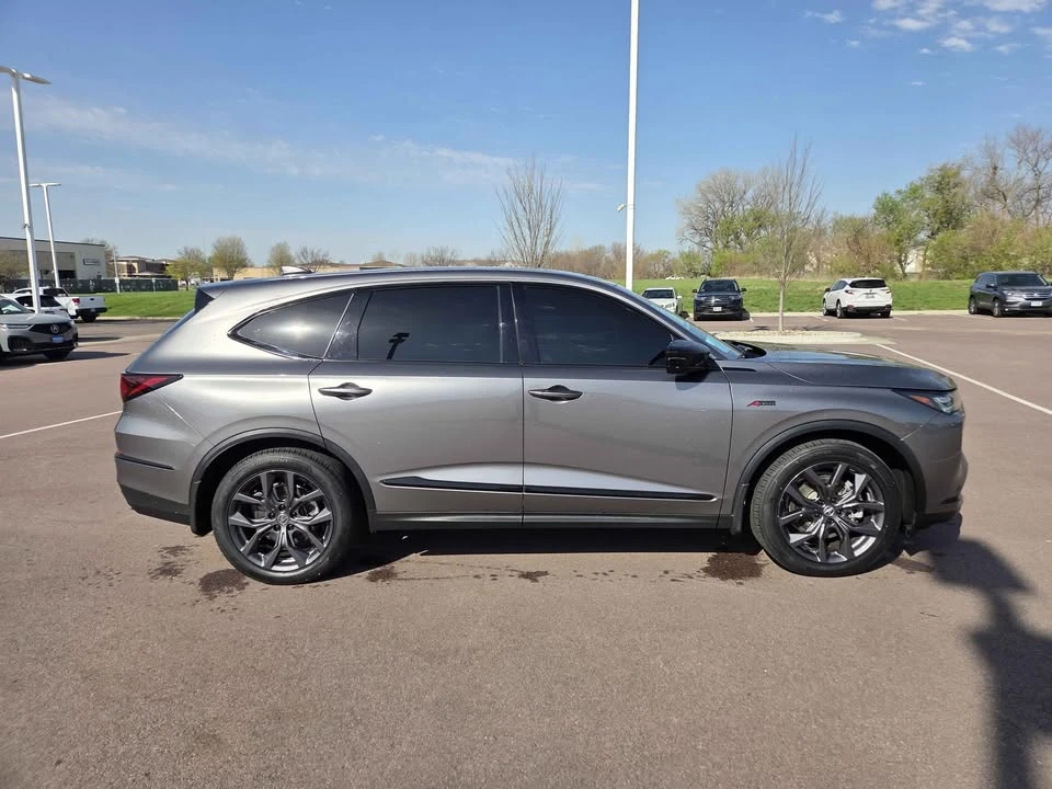 2022 Acura MDX 4th Gen - Image 4 of 19