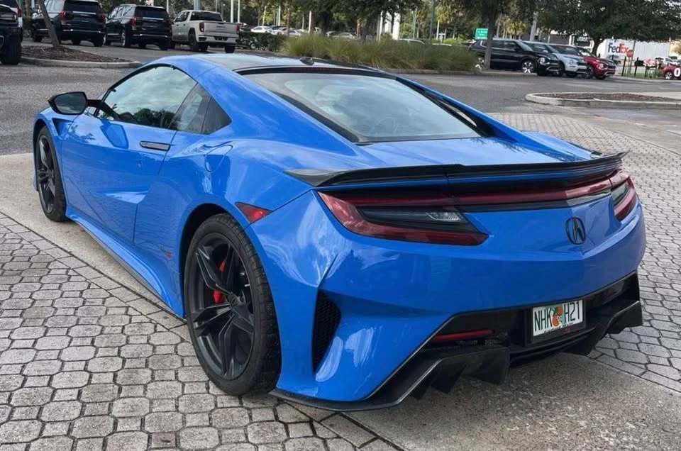 2022 Acura NC1 NSX - Image 2 of 9
