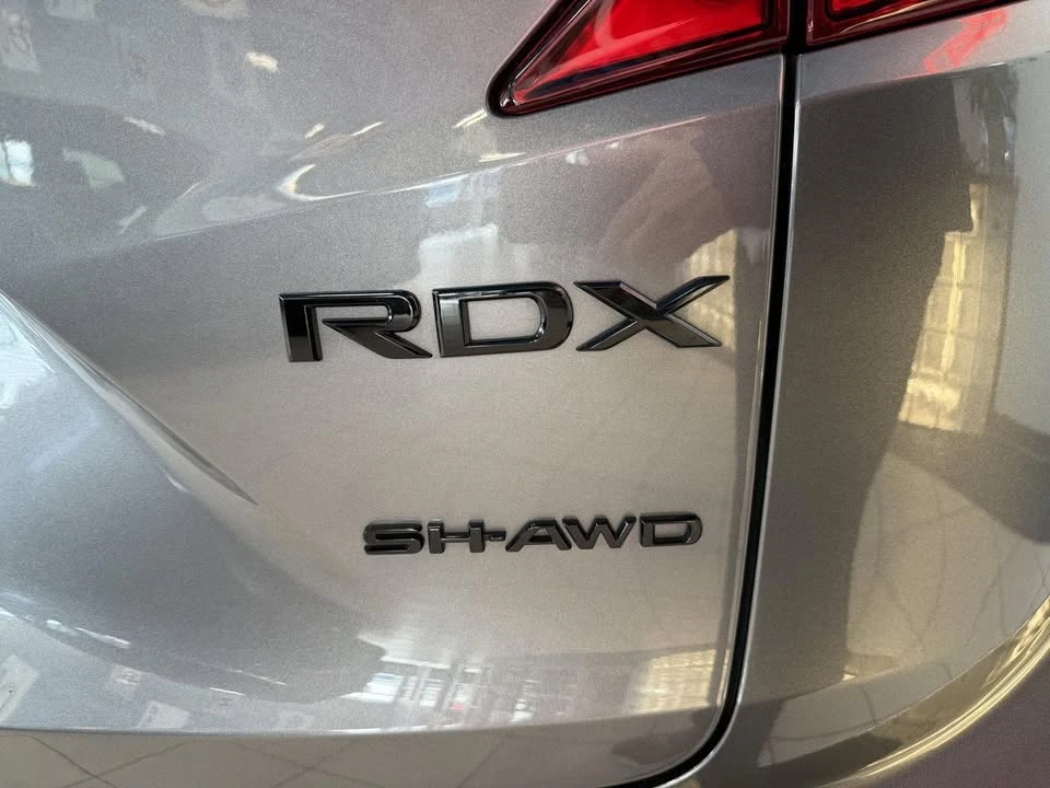 2022 Acura RDX 3rd Gen - Image 9 of 20
