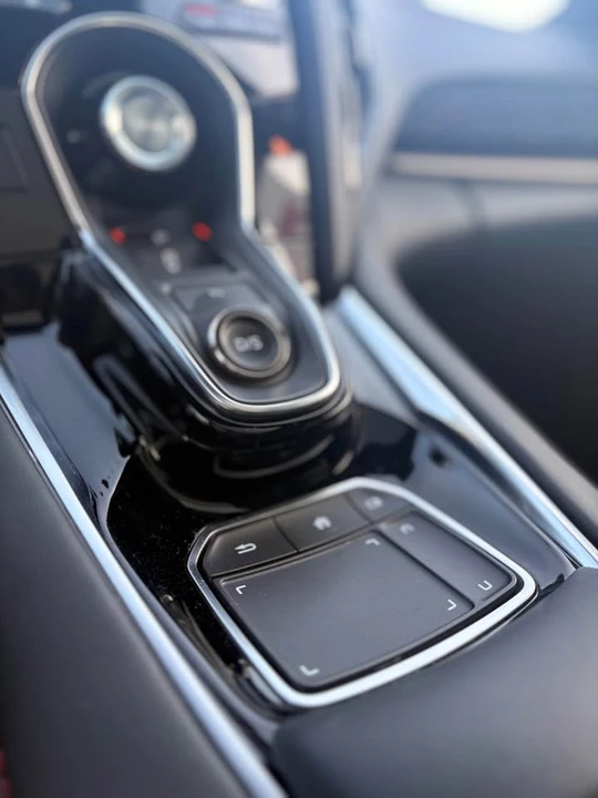 2022 Acura RDX 3rd Gen - Image 15 of 19
