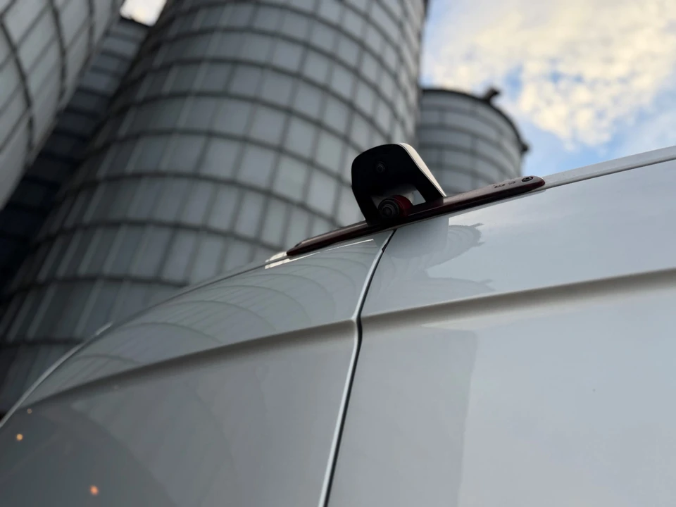 2022 Airstream - Image 26 of 31