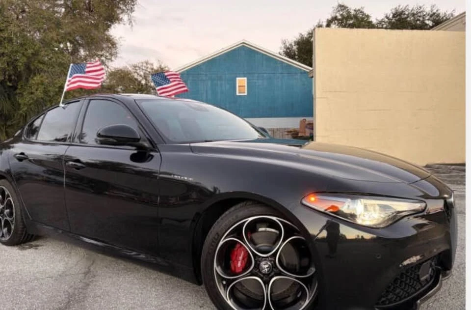 2022 Alfa Romeo Giulia - Image 3 of 8