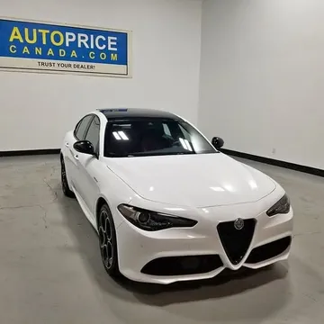 2022 Alfa Romeo Giulia