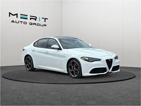 2022 Alfa Romeo Giulia Ti Sedan