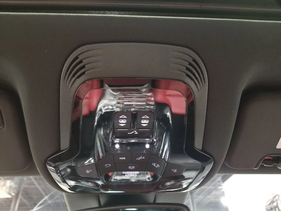 2022 Alfa Romeo Giulia - Image 15 of 20