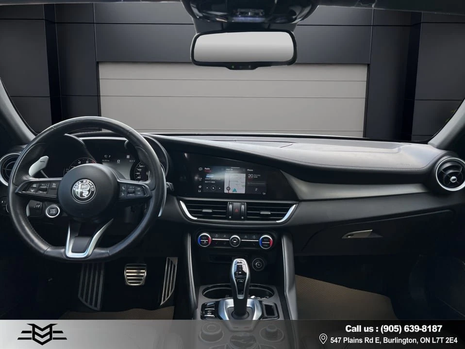 2022 Alfa Romeo Giulia - Image 19 of 20