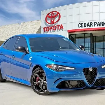 2022 Alfa Romeo Giulia Quadrifoglio
