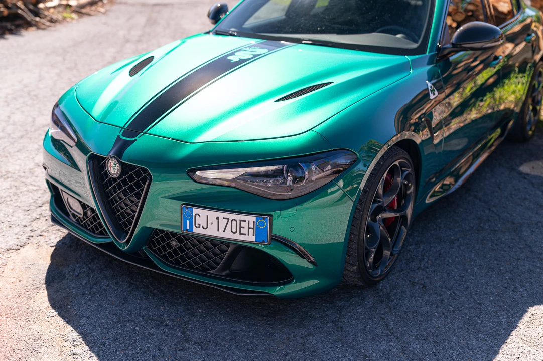 2022 Alfa Romeo Giulia Quadrifoglio - Image 24 of 31