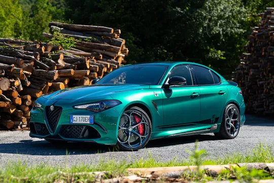 2022 Alfa Romeo Giulia Quadrifoglio