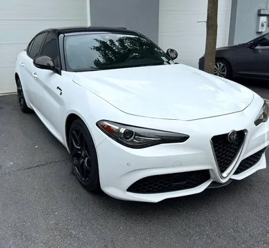 2022 Alfa Romeo Giulia Ti AWD