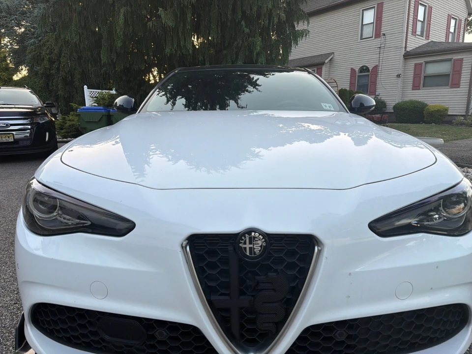2022 Alfa Romeo Giulia - Image 6 of 21