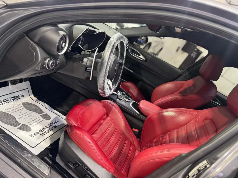 2022 Alfa Romeo Giulia - Image 3 of 13