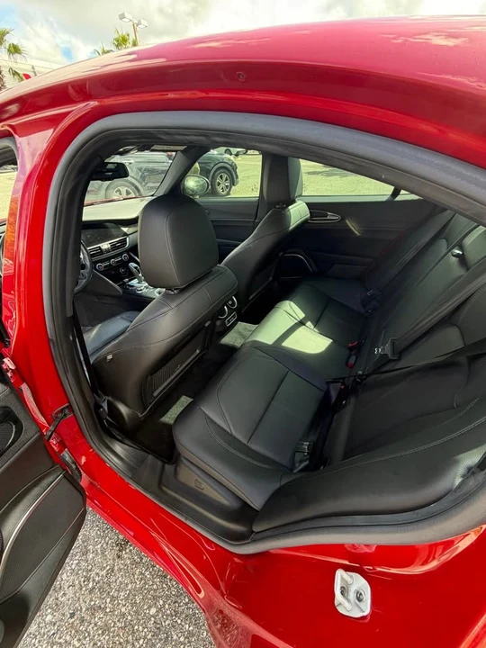 2022 Alfa Romeo Giulia - Image 7 of 9