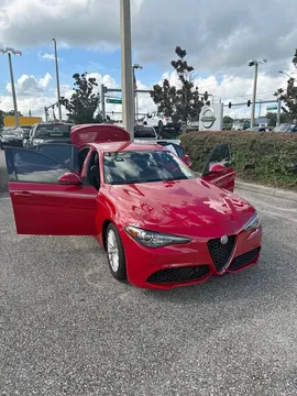 2022 Alfa Romeo Giulia Sport Sedan 4D