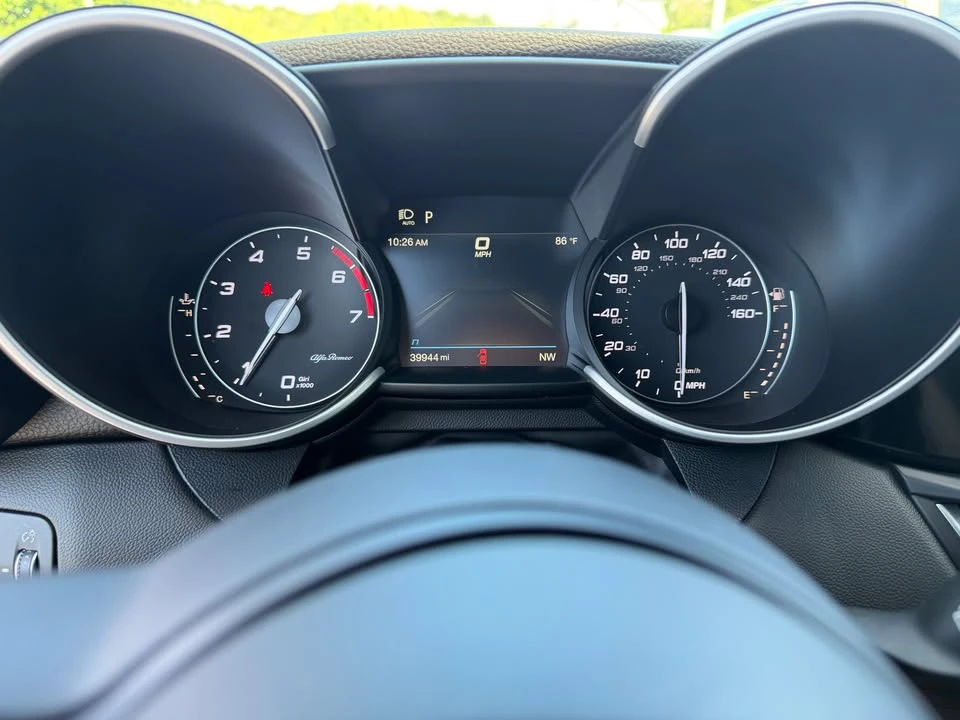 2022 Alfa Romeo Giulia - Image 12 of 12