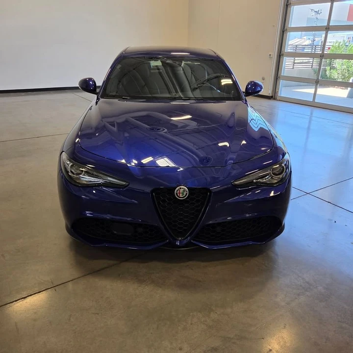 2022 Alfa Romeo Giulia - Image 8 of 20