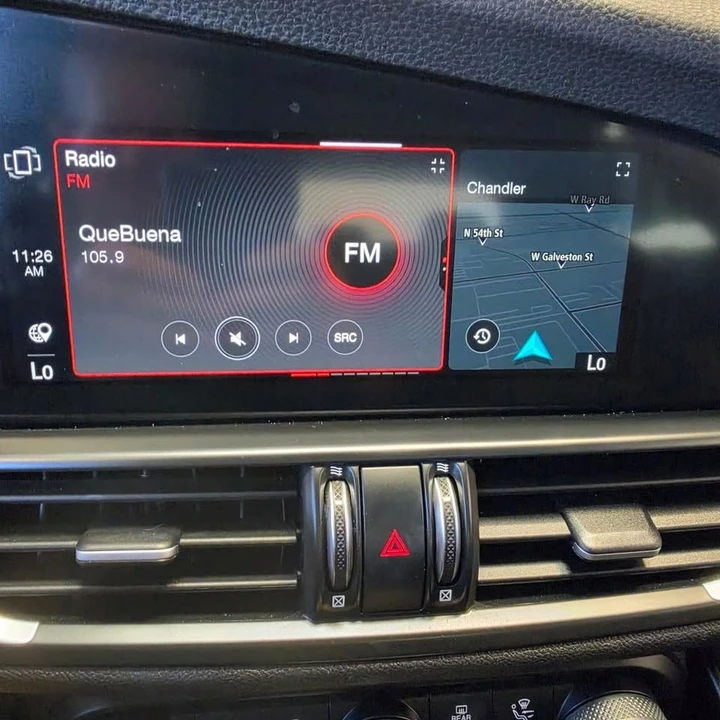 2022 Alfa Romeo Giulia - Image 18 of 20
