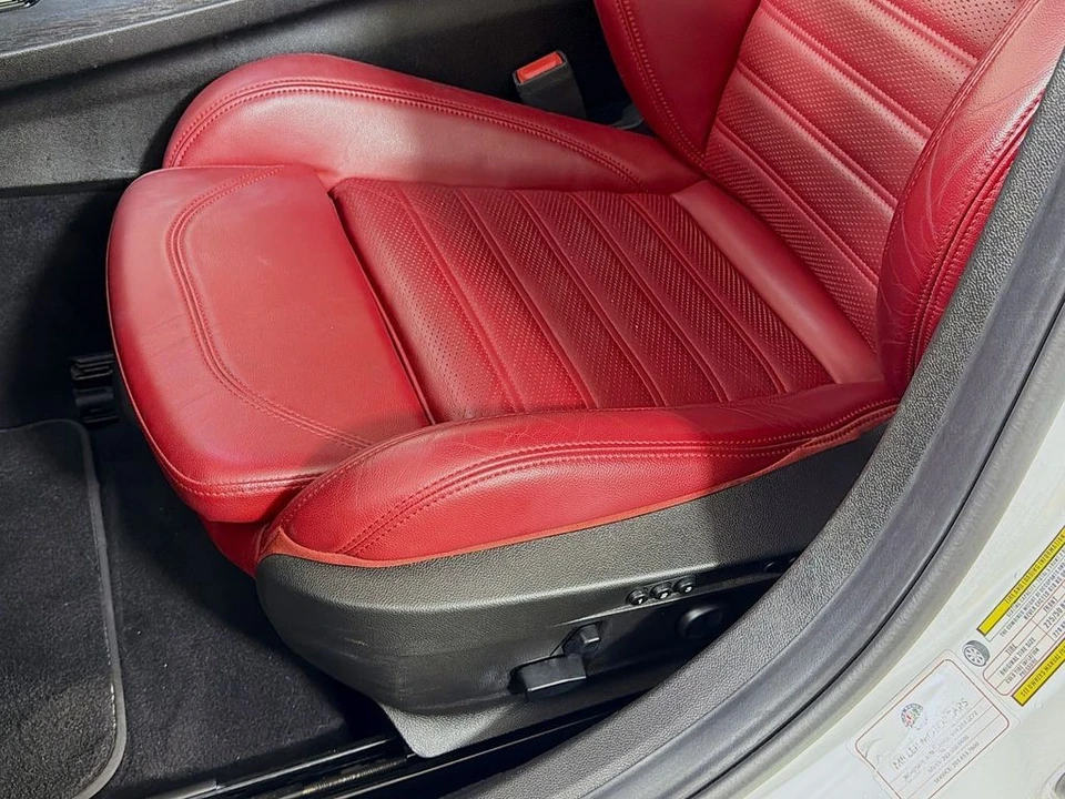 2022 Alfa Romeo Giulia - Image 22 of 31