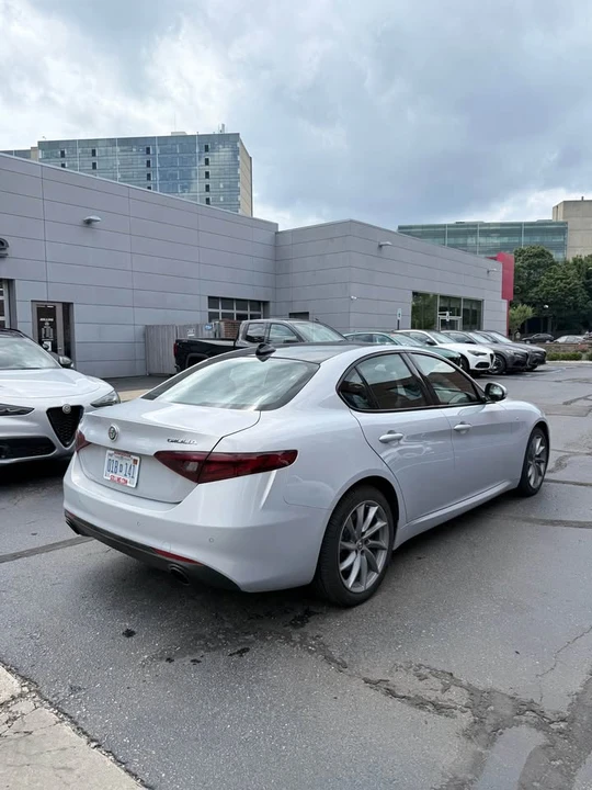 2022 Alfa Romeo Giulia - Image 3 of 14