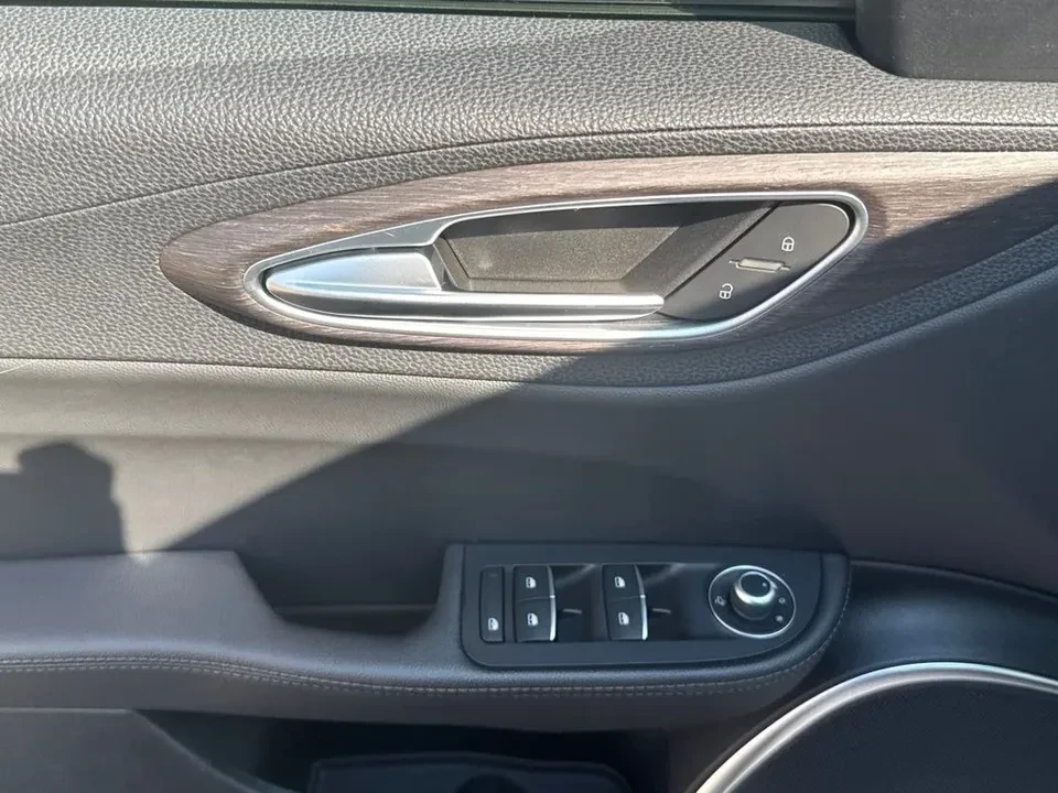 2022 Alfa Romeo Giulia - Image 12 of 20