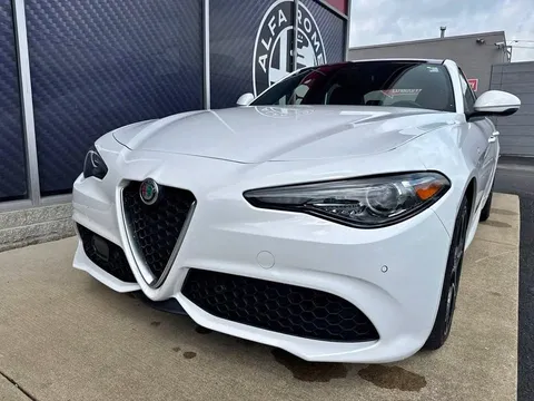 2022 Alfa Romeo Giulia Ti AWD