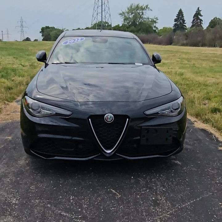 2022 Alfa Romeo Giulia - Image 18 of 18