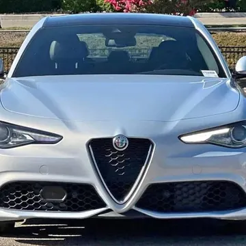 2022 Alfa Romeo Giulia Ti Sedan 4D