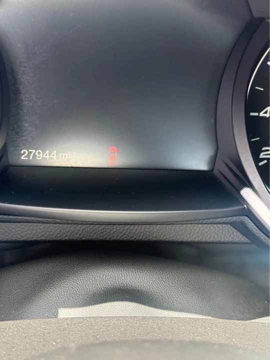 2022 Alfa Romeo Giulia - Image 15 of 15