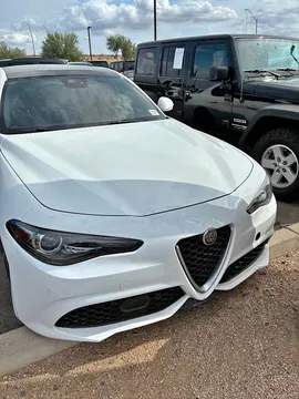 2022 Alfa Romeo Giulia Ti Sedan 4D