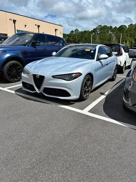 2022 Alfa Romeo Giulia Ti Sedan 4D