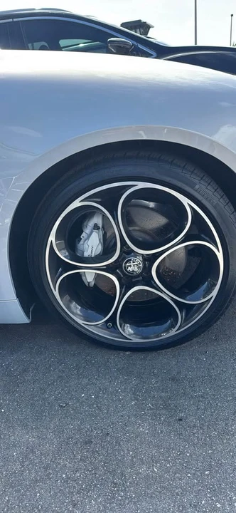 2022 Alfa Romeo Giulia - Image 3 of 10
