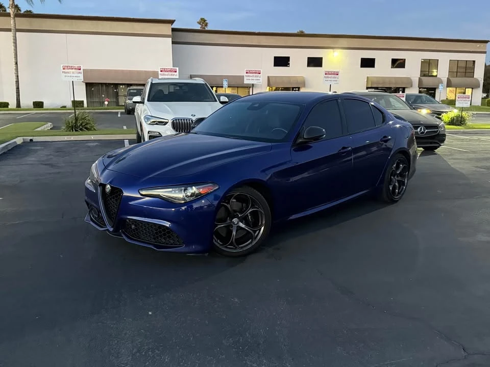 2022 Alfa Romeo Giulia - Image 2 of 16