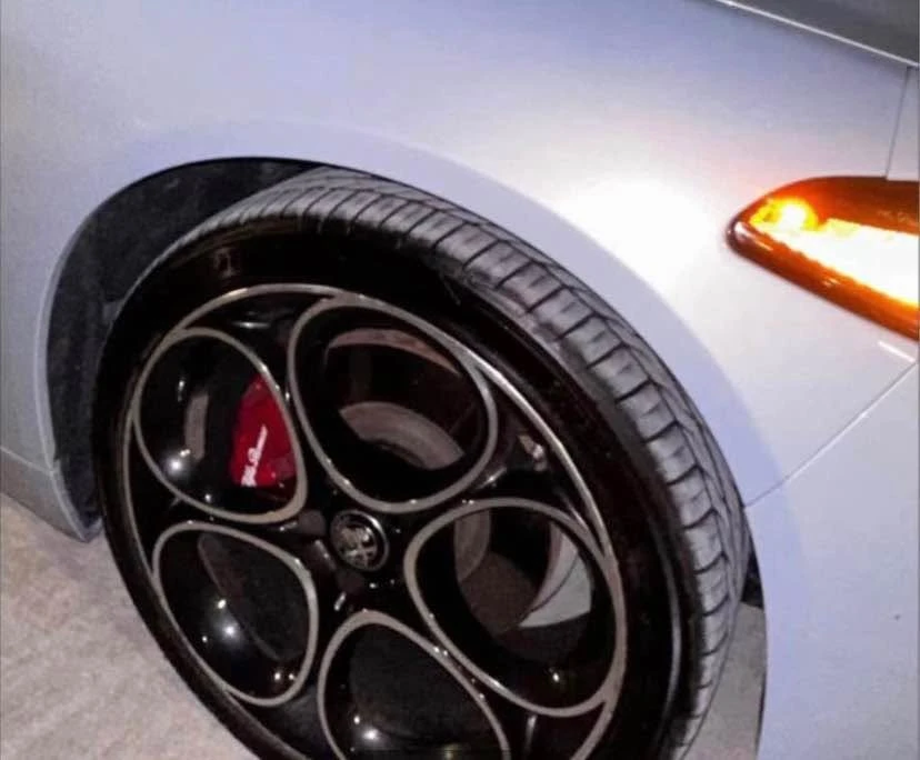 2022 Alfa Romeo Giulia - Image 6 of 9